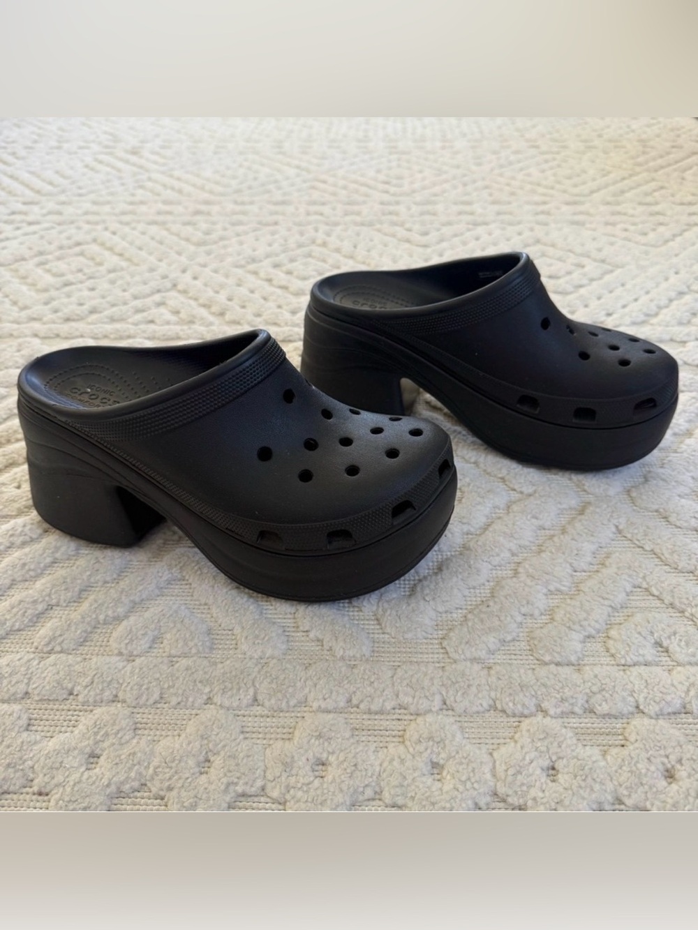 Crocs Platform Clogs Black Chunky Heel Slip On Stomp Style M9 W11 Y2K Edgy